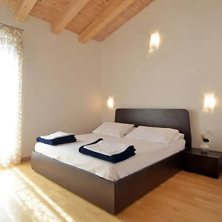 Holiday home Blue 1